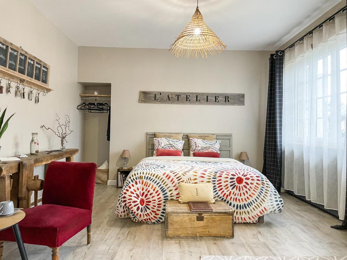 Suite Privative Terrasse Alencon Bagian luar foto